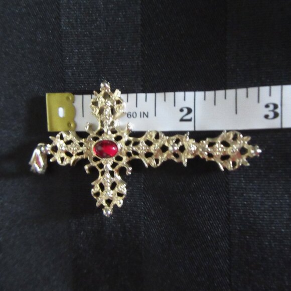 Large Cross Avon Pendant AS IS - Picture 7 of 10